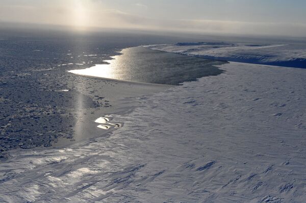 Plateau continental arctique: la partie russe serait plus grande de 1,2 M km²         - Sputnik Afrique