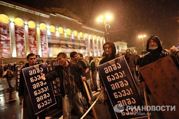 Une manifestation d'opposition dispersée à Tbilissi - Sputnik Afrique