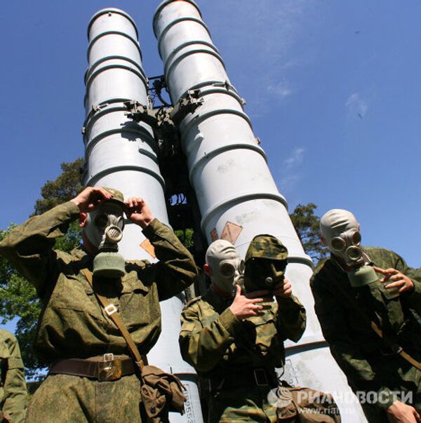 Kaliningrad: des missiles S-300 entrent en service  - Sputnik Afrique