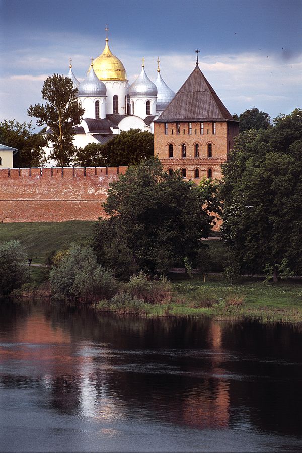 Kremlin de Veliki Novgorod, sur le fleuve Volkhov - Sputnik Afrique