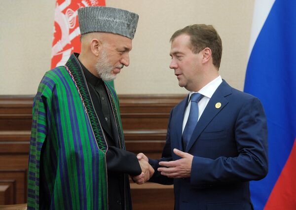 Hamid Karzaï et Dmitri Medvedev  à Astana - Sputnik Afrique