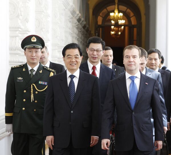 Hu Jintao et Dmitri Medvedev - Sputnik Afrique