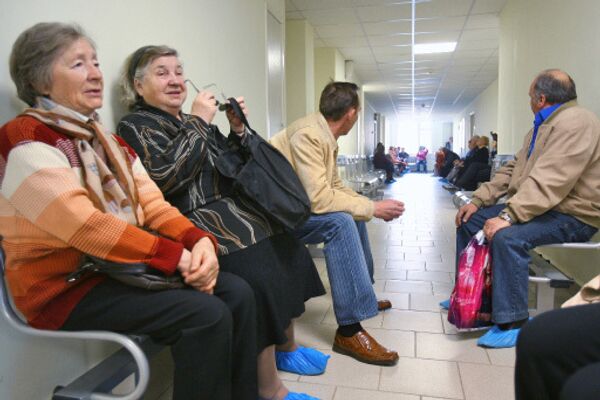 Personnes âgées en Russie: les exclus du système de santé - Sputnik Afrique