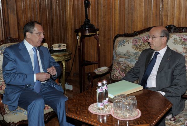 Sergueï Lavrov et Alain Juppé - Sputnik Afrique
