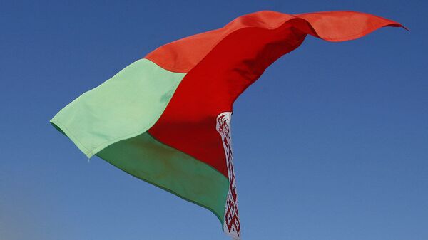 Le drapeau biélorusse - Sputnik Afrique