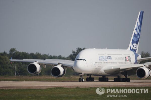 MAKS-2011: le B52 et l'Airbus A380, invités de marque - Sputnik Afrique