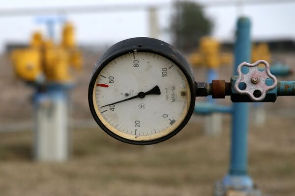 Gaz azerbaïdjanais: 2 milliards de m3 exportés vers la Russie en 2012 - Sputnik Afrique
