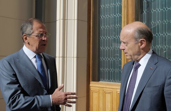 Sergueï Lavrov et Alain Juppé - Sputnik Afrique