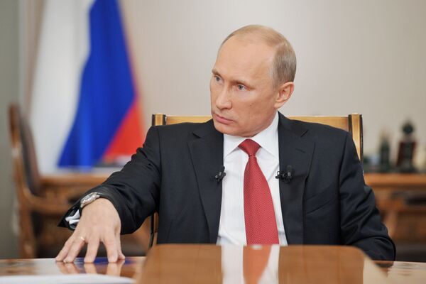 Interview de Vladimir Poutine à la TV russe - Sputnik Afrique