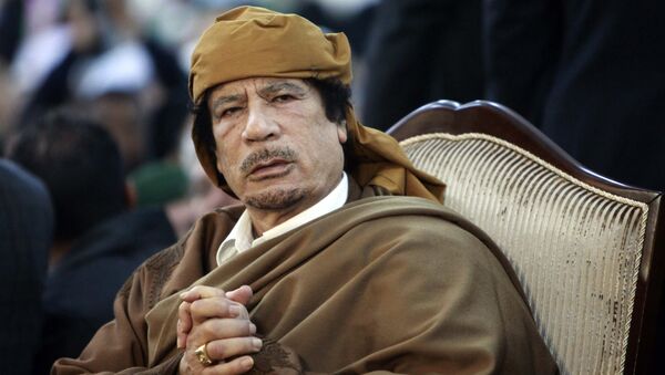 Каддафи похоронят по мусульманским обычаям в тайном месте – СМИ - Sputnik Afrique