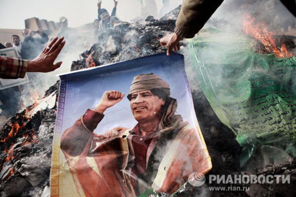 Huit mois de lutte contre le régime Kadhafi   - Sputnik Afrique