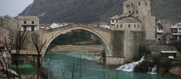 Вид на Старый Мост в Мостаре, Босния и Герцоговина - Sputnik Afrique