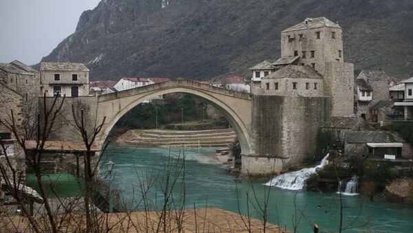 Вид на Старый Мост в Мостаре, Босния и Герцоговина - Sputnik Afrique