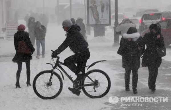 Fortes chutes de neige à Vladivostok  - Sputnik Afrique