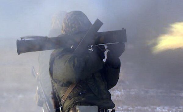 Les essais d'un lance-flamme russe dernier cri - Sputnik Afrique