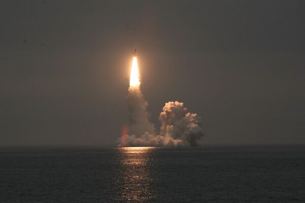 Missile russe Boulava: un seul tir prévu en 2012 (Marine) - Sputnik Afrique