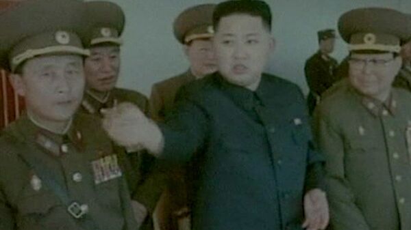Kim Jong-un aux commandes d'un char   - Sputnik Afrique