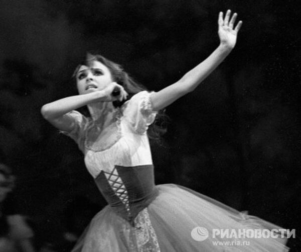 Ballet: Lioudmila Semeniaka, une Giselle inoubliable - Sputnik Afrique