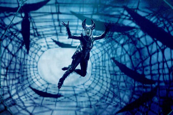Le show Zarkana du Cirque du Soleil au Kremlin - Sputnik Afrique