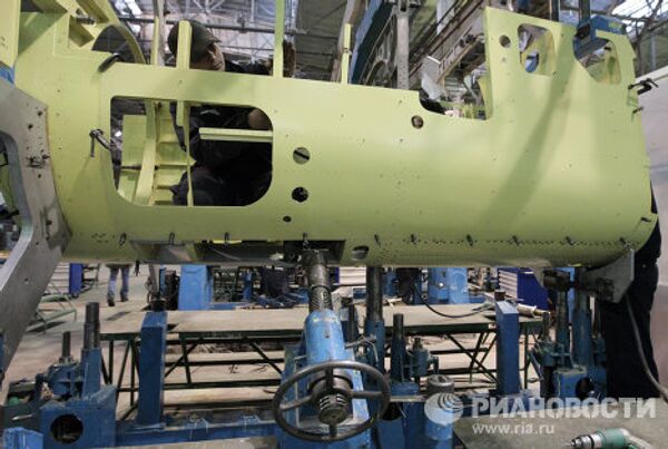Les ateliers de construction de chasseurs-bombardiers SU-34 - Sputnik Afrique