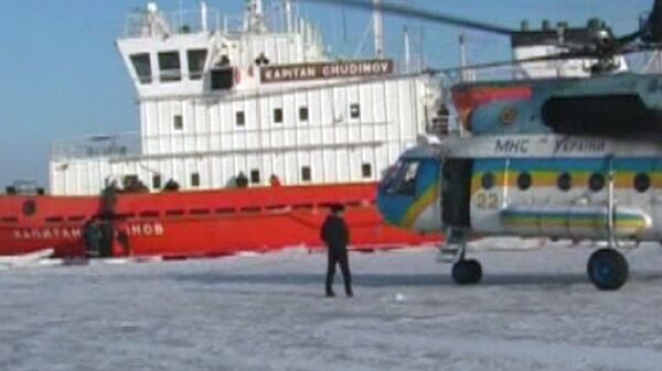 Opération de sauvetage en mer d'Azov, gelée    - Sputnik Afrique