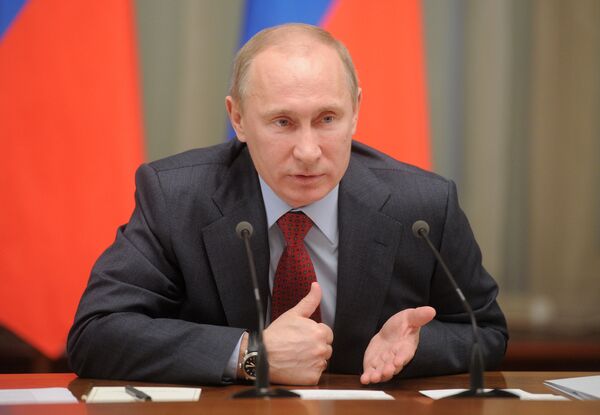 Présidentielle russe: Poutine vainqueur dès le premier tour (sondage) - Sputnik Afrique