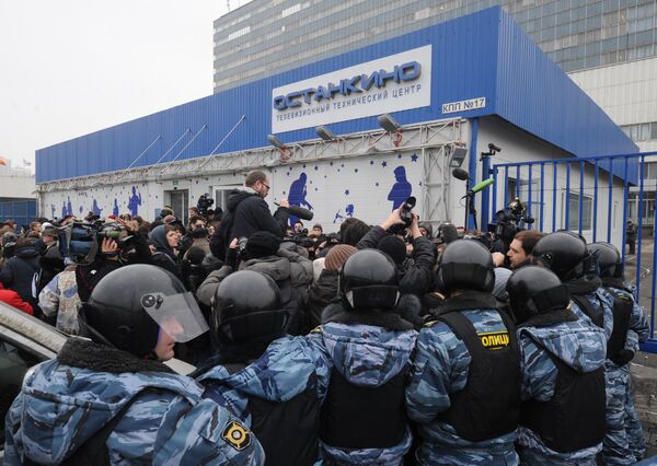 Rassemblements non autorisés à Moscou: plus de 100 interpellés (police) - Sputnik Afrique