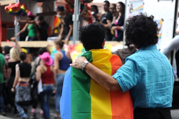 France/mariage homo: le projet de loi adopté en Conseil des ministres - Sputnik Afrique