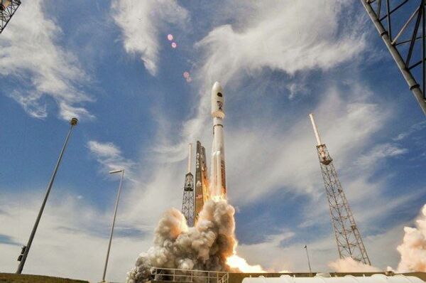 Les Etats-Unis lancent un satellite militaire de nouvelle génération - Sputnik Afrique