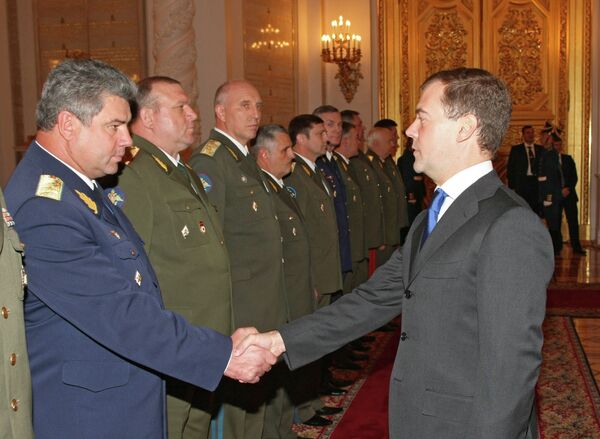 Viktor Bondarev et Dmitri Medvedev. Archives - Sputnik Afrique