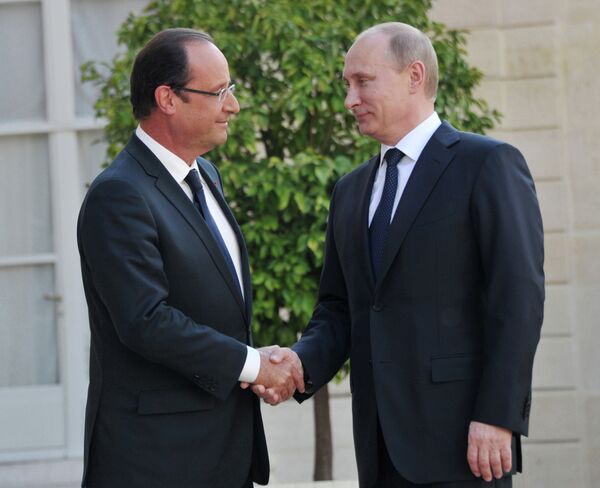 Vladimir Poutine et François Hollande - Sputnik Afrique