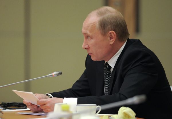 Président russe Vladimir Poutine Président russe Vladimir Poutine - Sputnik Afrique