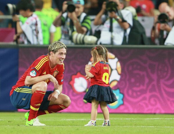 Euro 2012: l'Espagne entre dans l'histoire  - Sputnik Afrique