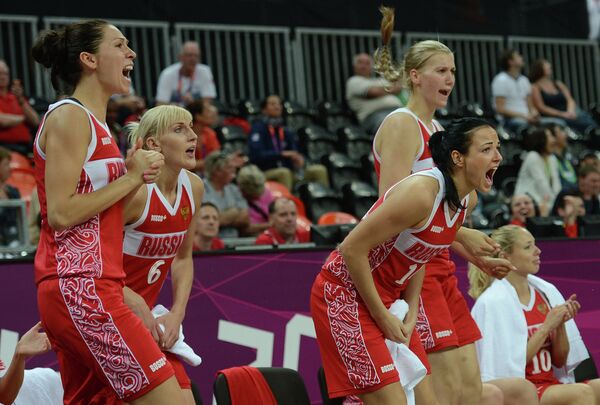 La Russie a remporté samedi son premier match du tournoi olympique de basket féminin en battant le Canada 58-53 - Sputnik Afrique