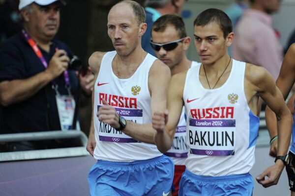 Sergey Kirdyapkin (à gauche) - Sputnik Afrique