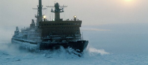 L'Arktika, le brise-glace nucléaire qui a conquis le Pôle Nord - Sputnik Afrique