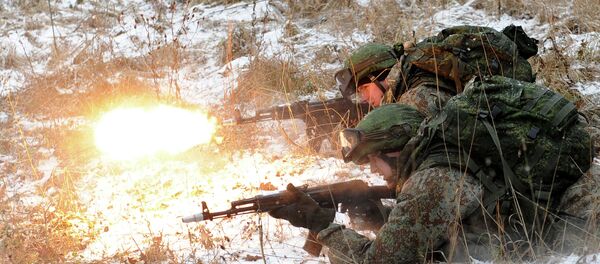 Новая боевая экипировка для военнослужащих сухопутных войск - Sputnik Afrique