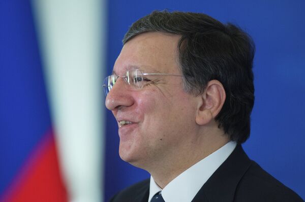L'UE prête à assouplir les visas avec la Russie (Barroso) - Sputnik Afrique