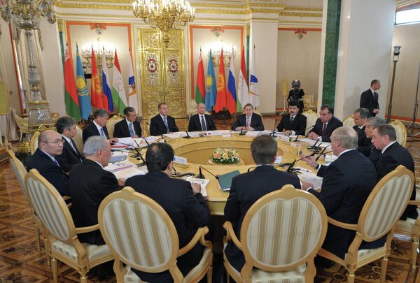 L'intégration eurasiatique, priorité de la politique extérieure russe (Poutine) - Sputnik Afrique