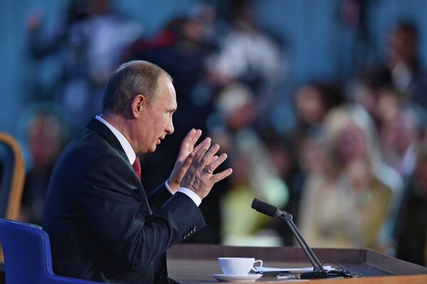 Russie: Poutine s'attend à une intensification de la concurrence politique - Sputnik Afrique