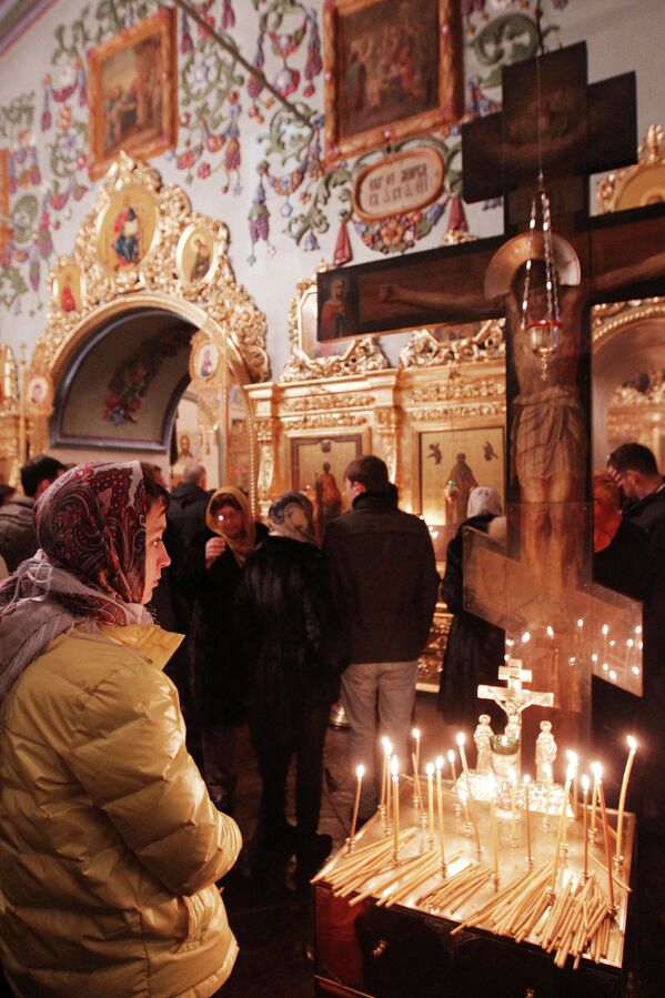 Les Russes célèbrent le Noël orthodoxe - Sputnik Afrique