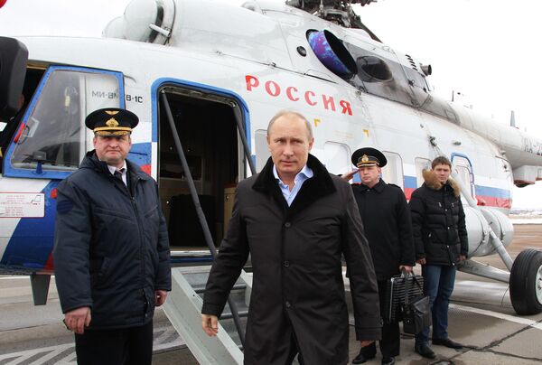 Vladimir Poutine chez les habitants de Krymsk - Sputnik Afrique