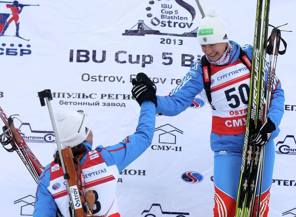 Biathlon - Coupe IBU: la Russie Iourieva gagne la poursuite à Ostrov - Sputnik Afrique