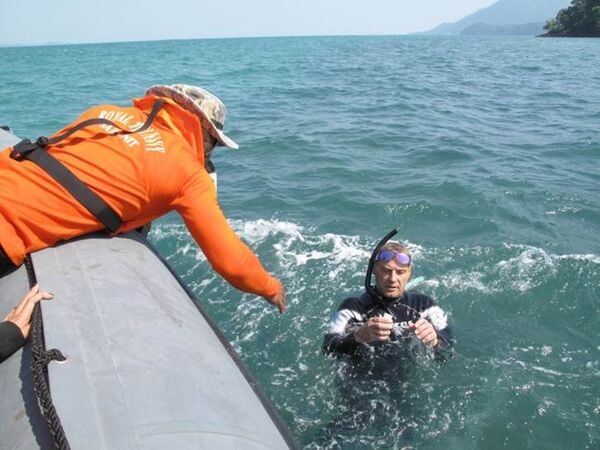 Thaïlande: un Russe fait 50 km à la nage autour d'une île - Sputnik Afrique