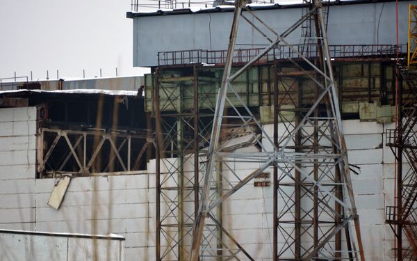 Tchernobyl: l'effondrement d'un toit sans incidence sur la sécurité - Sputnik Afrique