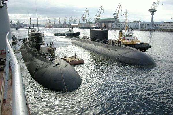 Sous-marins russes pour le Vietnam: la livraison débutera en 2013 - Sputnik Afrique