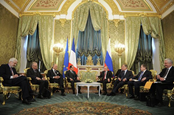 Russie/France: Poutine et Hollande pour un renforcement des investissements - Sputnik Afrique