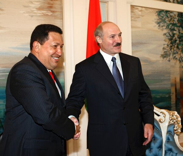 Mort de Chavez: trois jours de deuil officiel en Biélorussie - Sputnik Afrique