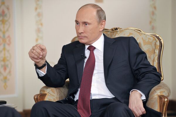 La Russie poursuivra son développement démocratique (Poutine) - Sputnik Afrique