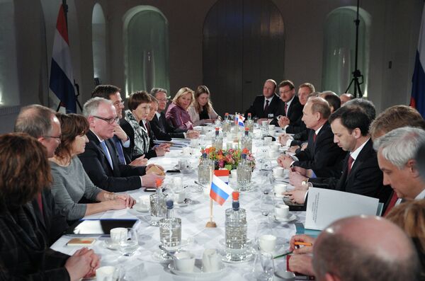 La Russie et les Pays-Bas signent une quinzaine d'accords - Sputnik Afrique